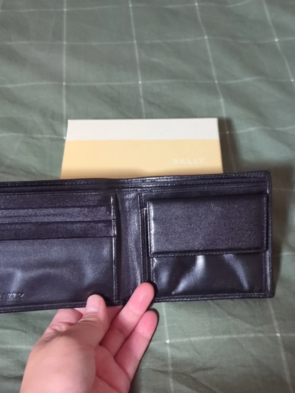Dark Brown Leather Bi-Fold Wallet